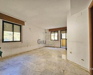 Sala d'estar de Apartament en venda en Cáceres Capital amb Terrassa