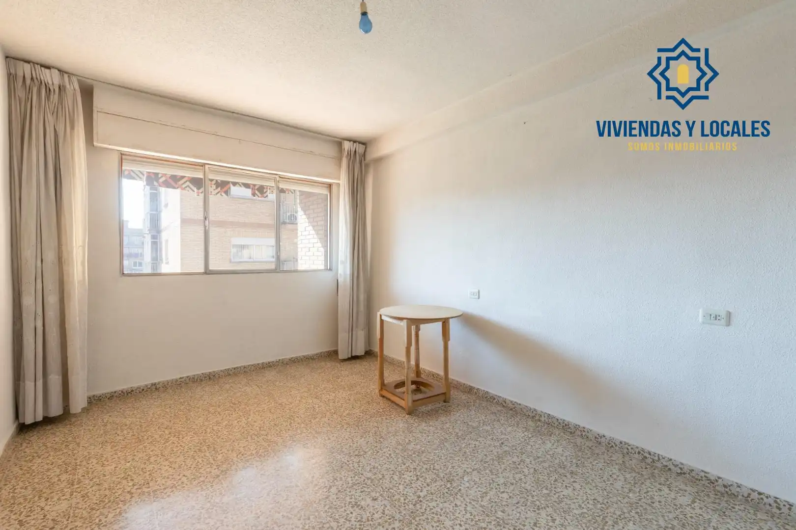 Habitación de Piso en venta en Granada con Terraza