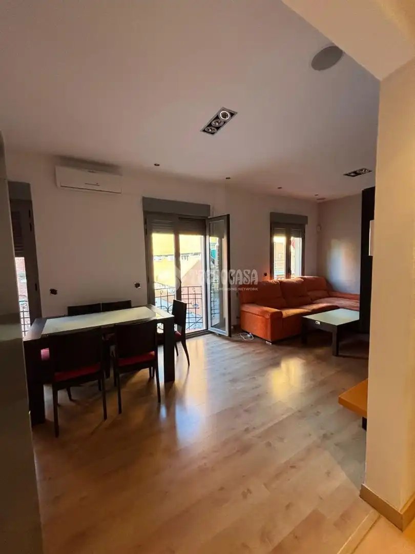 Living room of Flat for rent in Madrid  with Air Conditioner and Balcony
