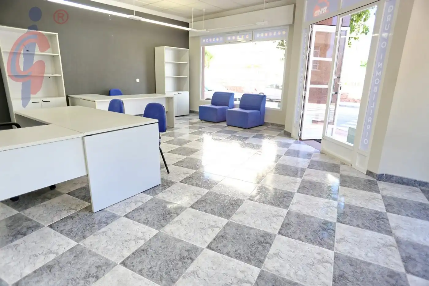 Commercial properties for sale in Guardamar del Segura  with Air Conditioner