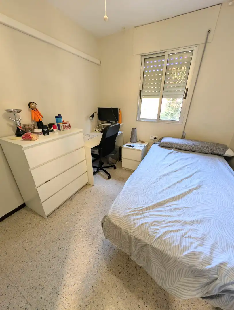 Bedroom of Flat for sale in Sur