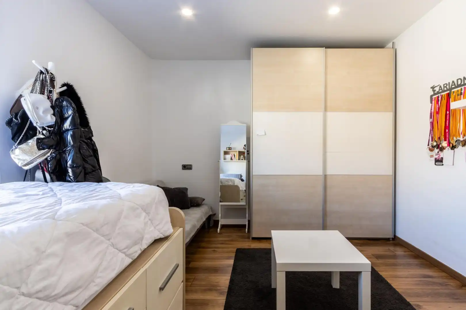 Dormitori de Casa o xalet en venda en Sabadell amb Aire condicionat, Calefacció i Parquet