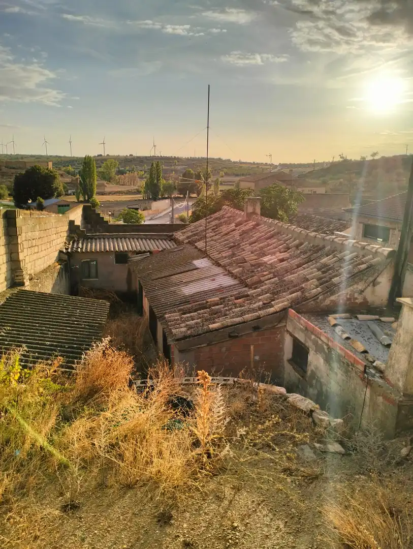 Casa amb jardí en venda a Calle el Bonillo 3, imagen 2