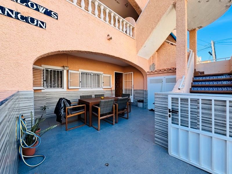 Jardín de Casa o chalet en venta en Torrevieja con Aire acondicionado, Terraza y Amueblado
