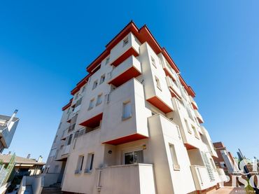 Piso con ascensor en venta en Estape