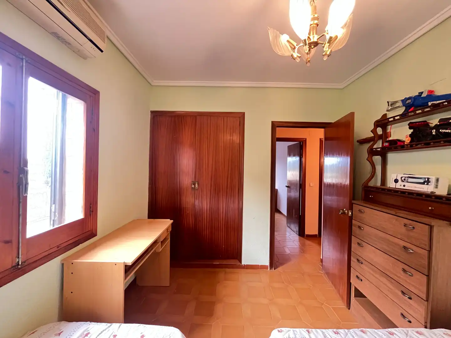 Habitación de Casa o chalet en venta en Sagunto / Sagunt con Jardín privado, Terraza y Trastero