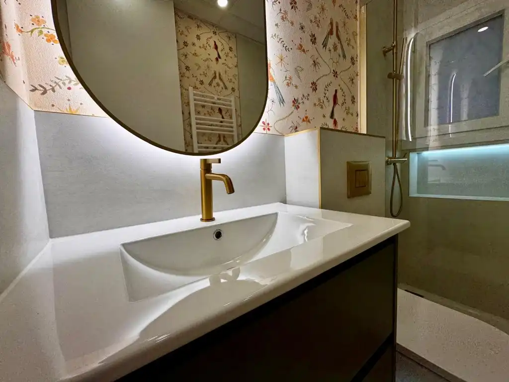 Baño de Apartamento en venta en Madrid