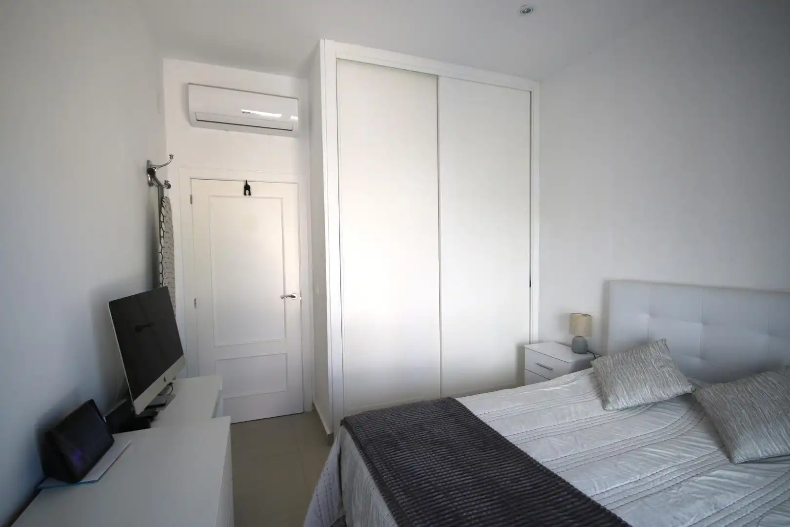 Dormitori de Casa o xalet en venda en Ayamonte amb Aire condicionat, Piscina i Jacuzzi