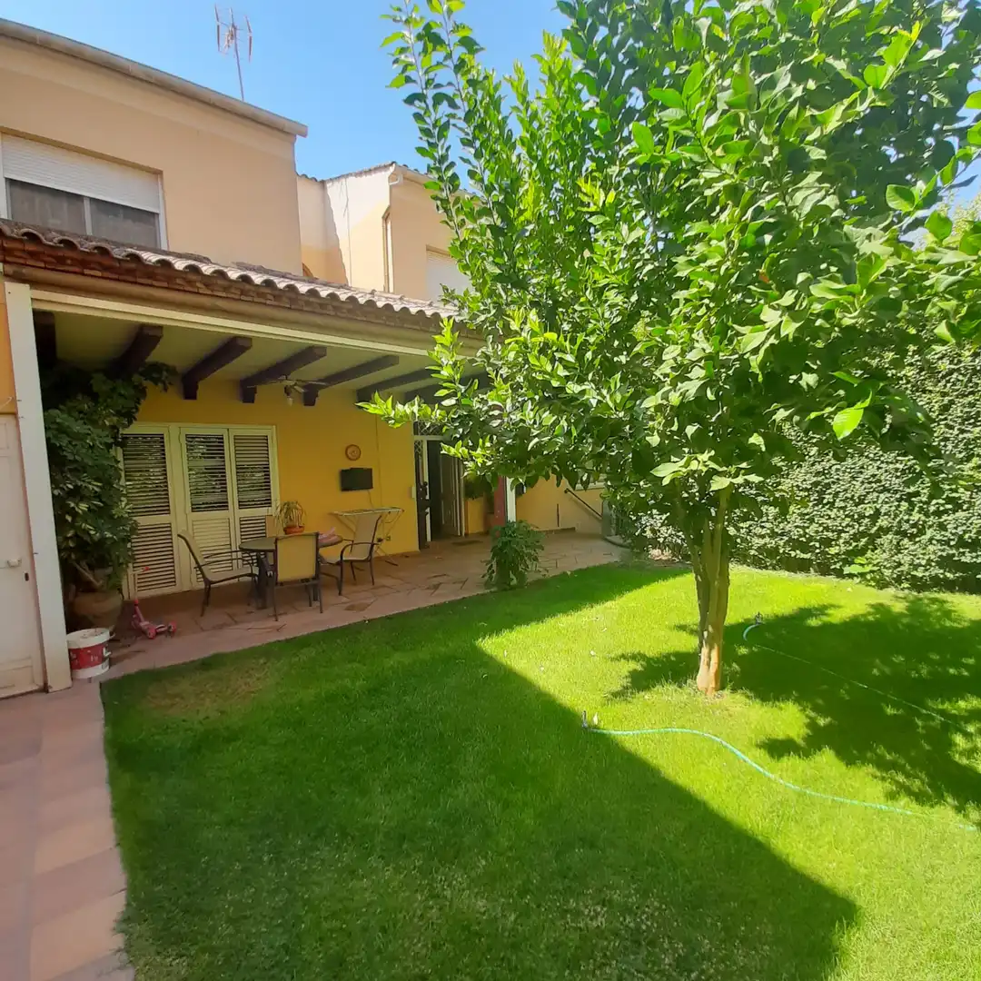 Garden of Detached homes for sale in Úbeda  with Private garden, Terrace and Swimming Pool