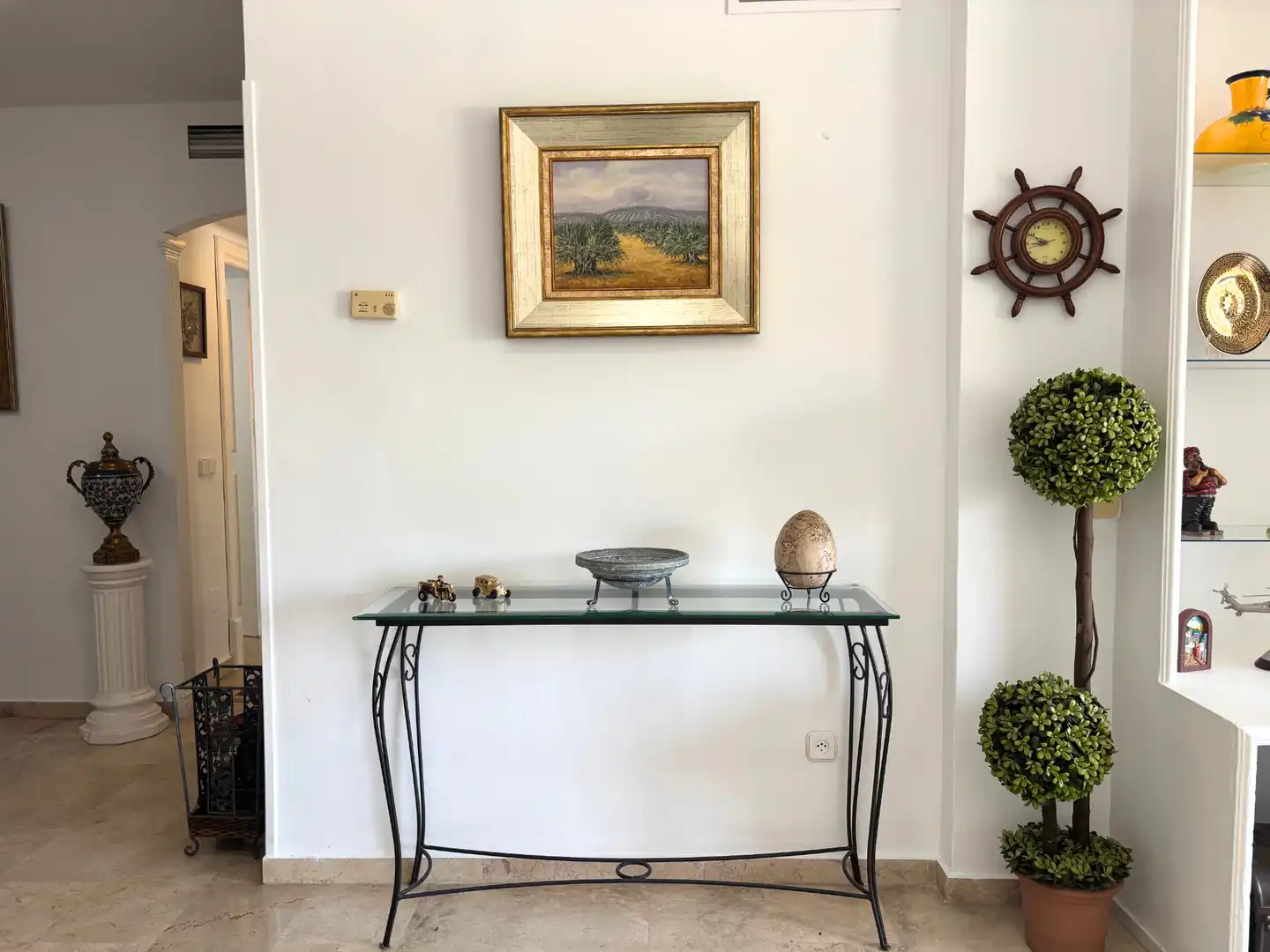 Flat for sale in Marbella  with Air Conditioner, Private garden and Terrace
