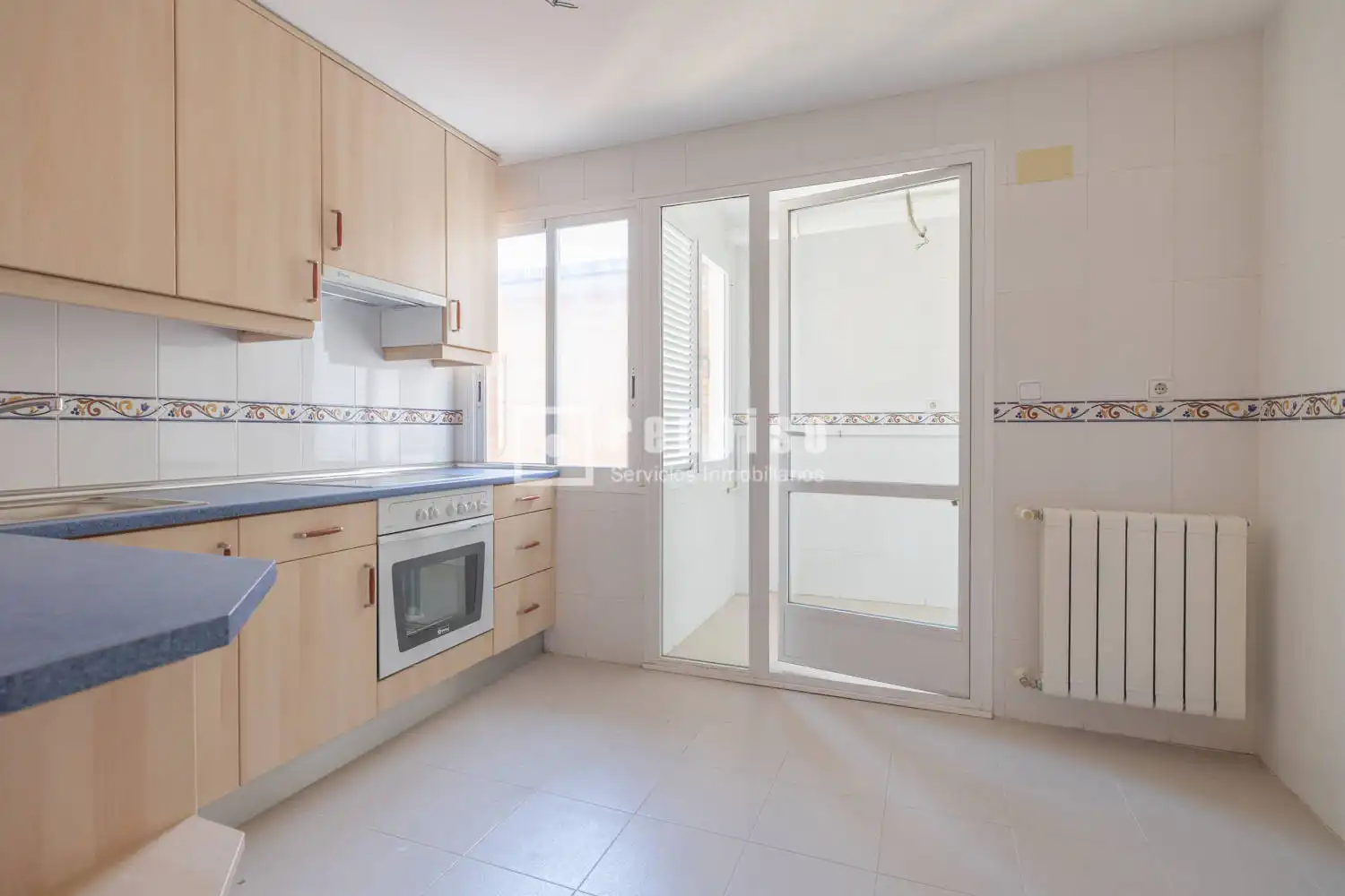 Cocina de Piso en venta en Arganda del Rey con Calefacción, Jardín privado y Parquet