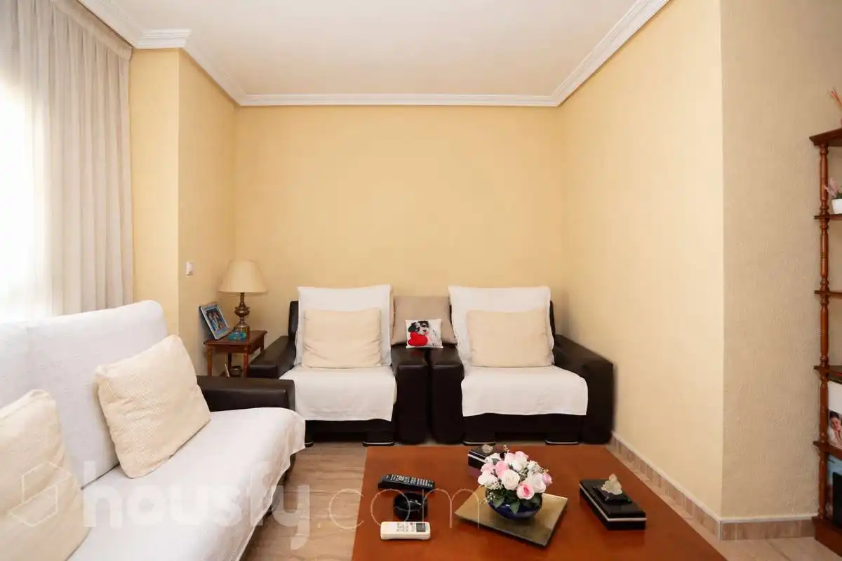 Piso con ascensor en venta en Calle Barcelona ., imagen 3