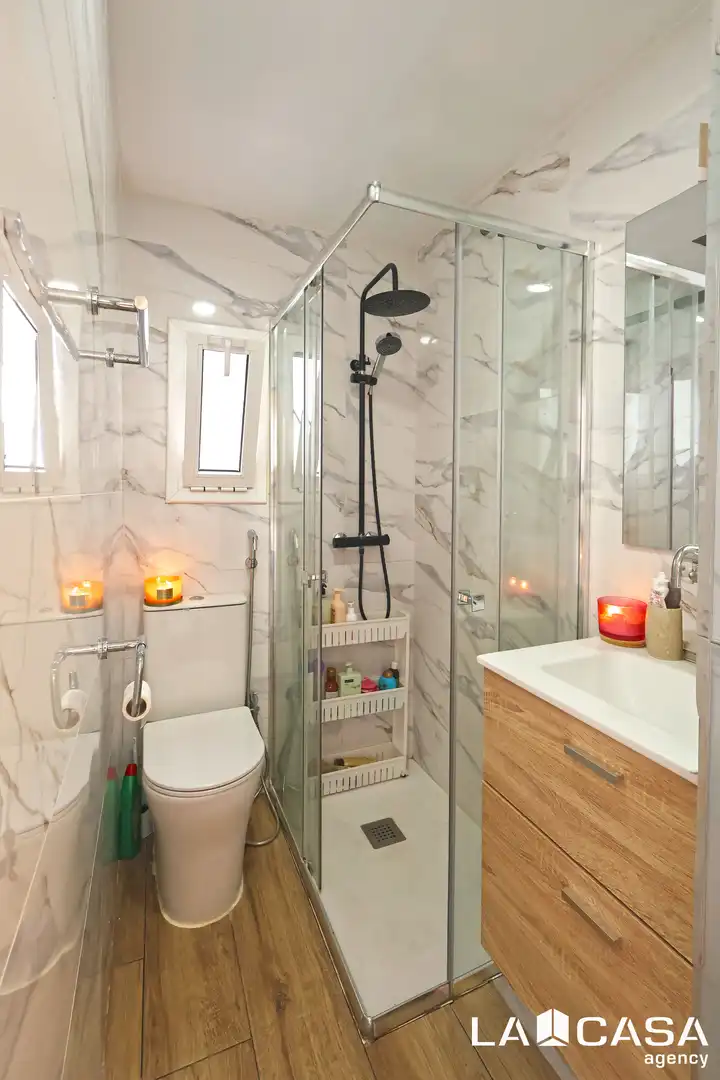Bathroom of Flat for sale in La Florida - Les Planes