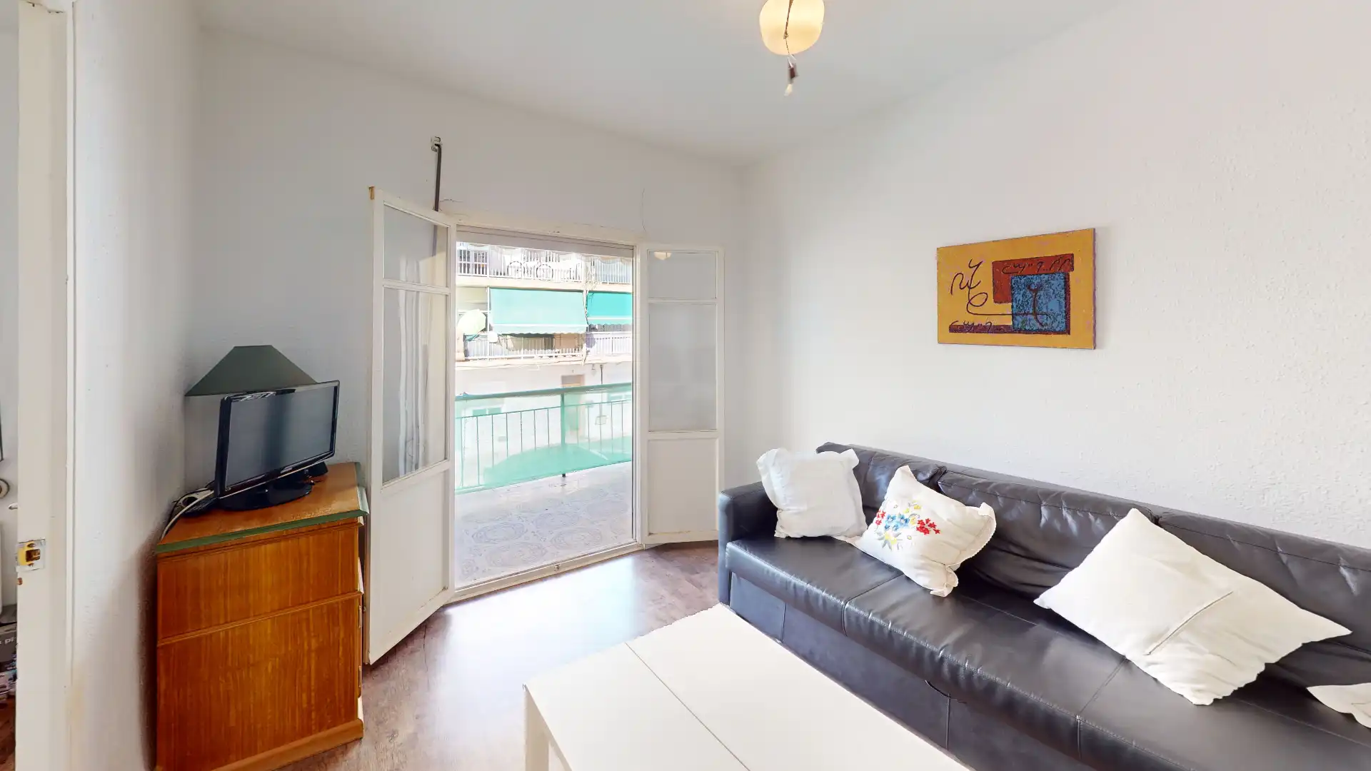 Wohnzimmer von Wohnung zum Verkauf in Alicante / Alacant mit Möbliert