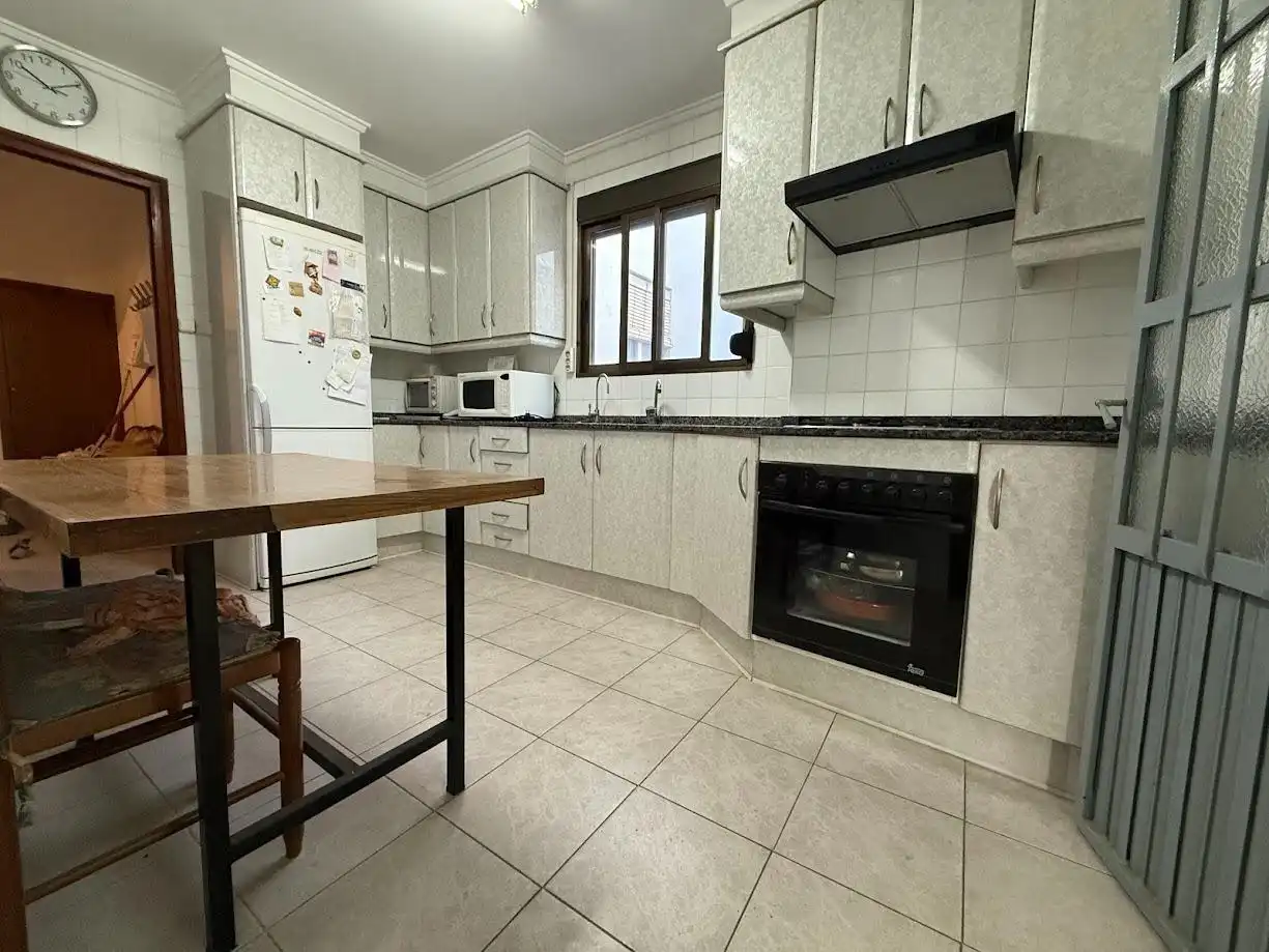 Cocina de Piso en venta en Mislata con Terraza, Trastero y Balcón