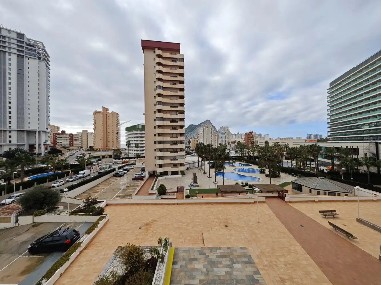 Vista exterior de Apartamento en venta en Calpe / Calp con Aire acondicionado, Calefacción y Jardín privado