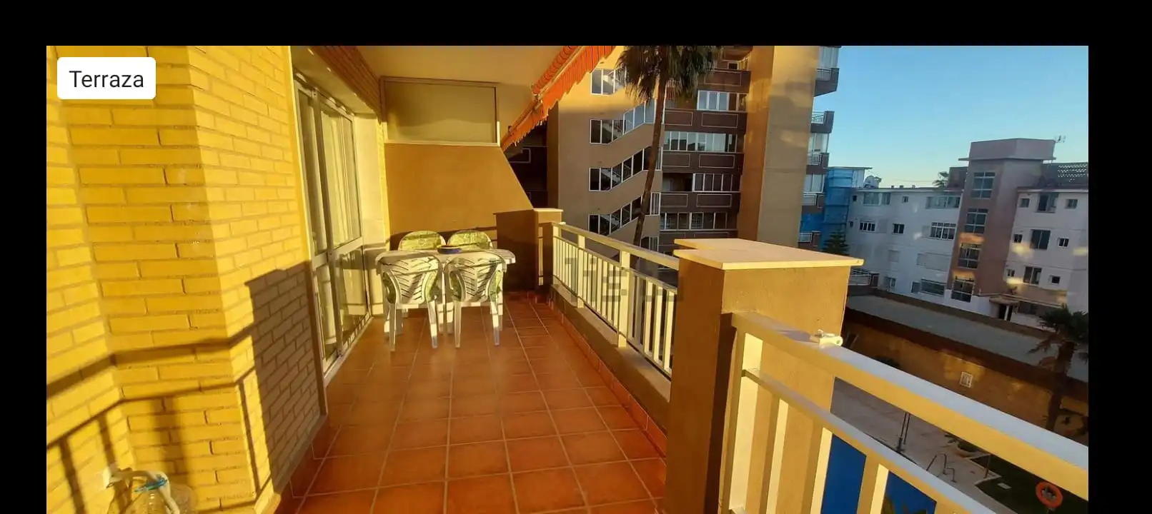 Terraza de Piso de alquiler en Fuengirola con Aire acondicionado, Calefacción y Jardín privado