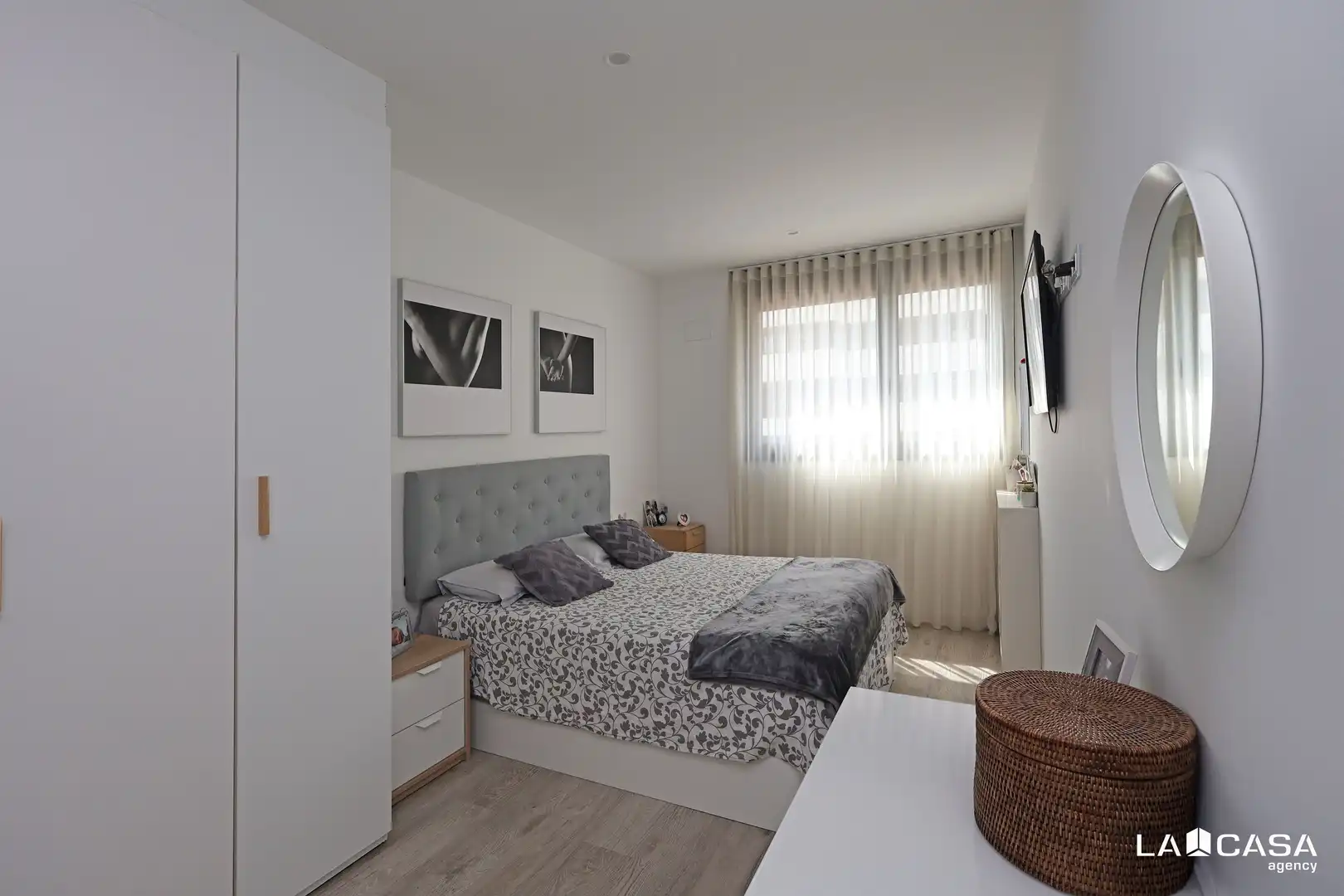 Bedroom of Flat for sale in L'Hospitalet de Llobregat  with Terrace and Swimming Pool