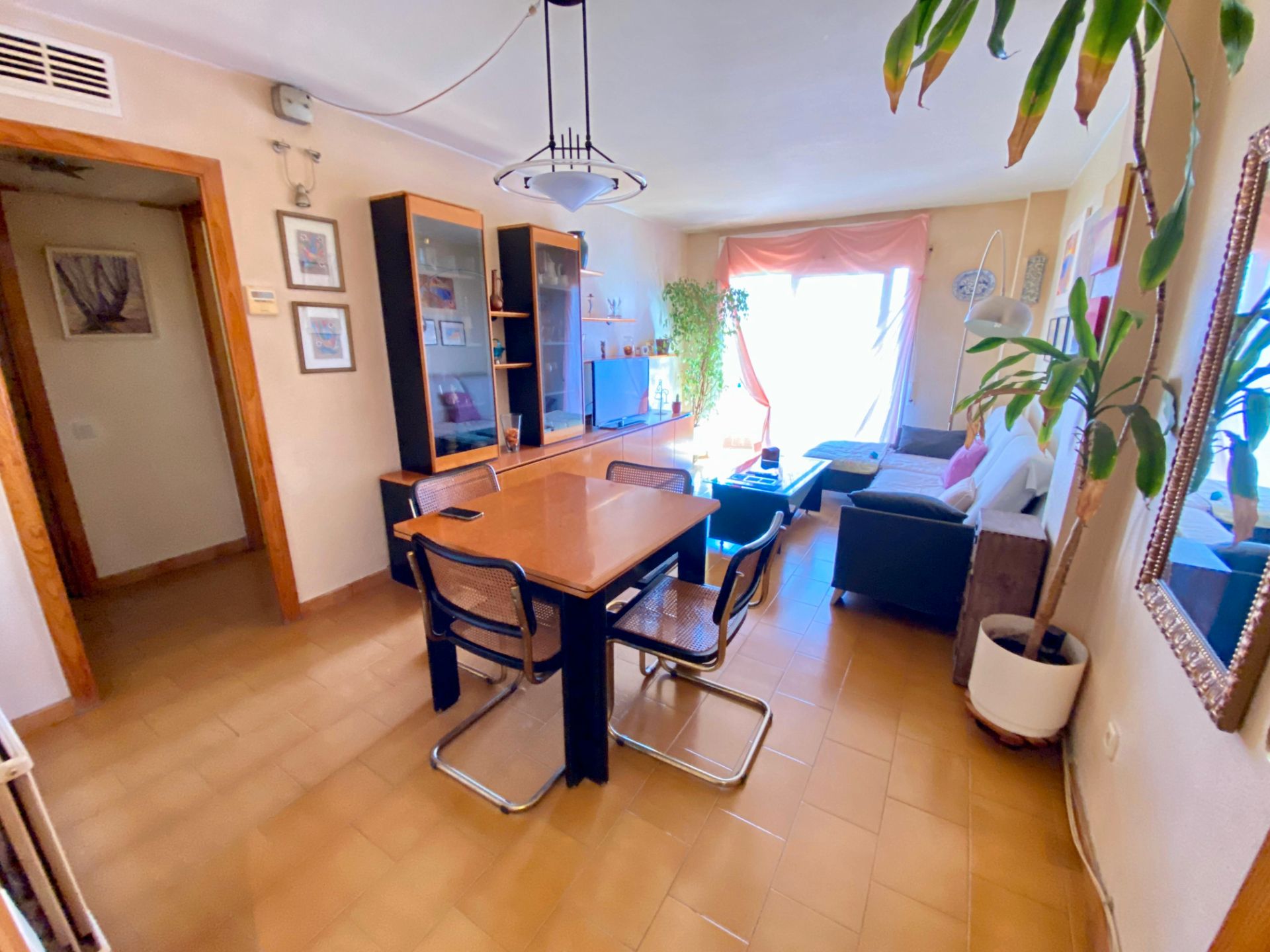 Living room of Flat for sale in  Barcelona Capital  with Furnished, Oven and Balcony