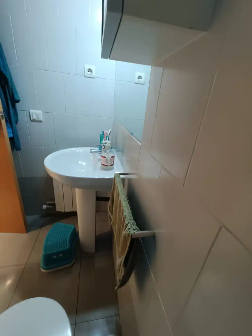 Baño de Piso en venta en Rubí con Calefacción, Horno y Balcón