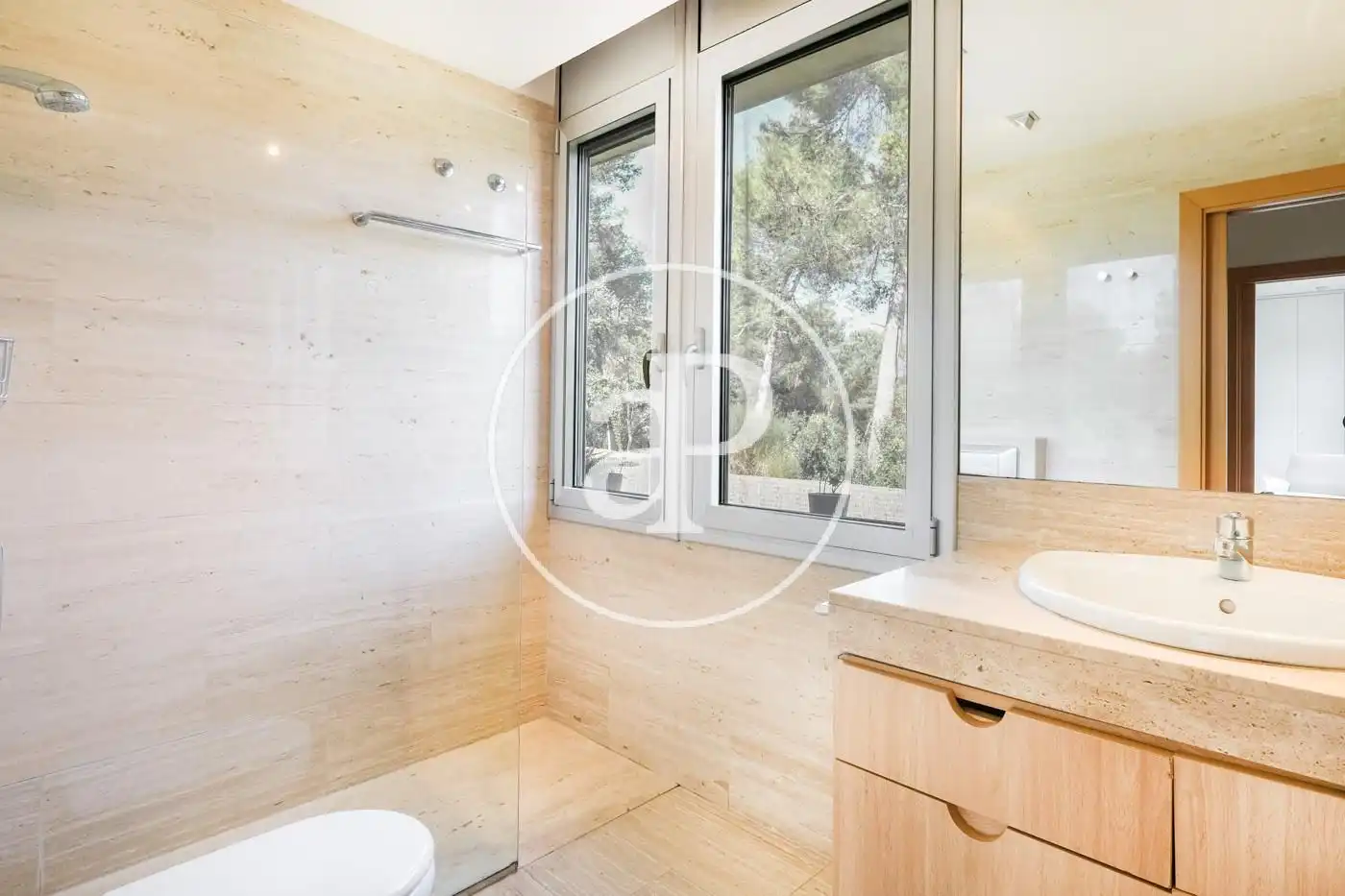 Baño de Casa o chalet de alquiler en Cerdanyola del Vallès con Aire acondicionado, Calefacción y Jardín privado