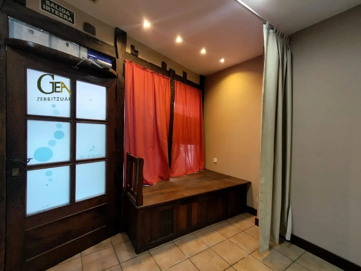Local en venta en Villabona con Aire acondicionado