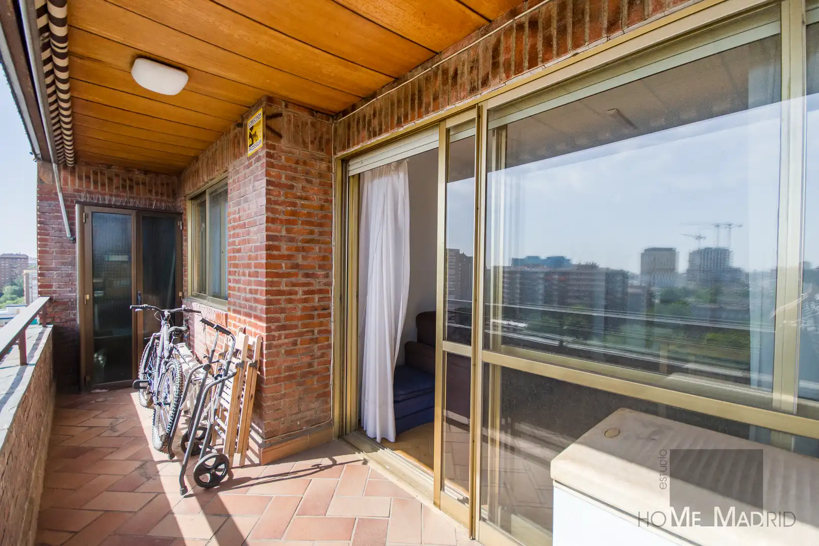 Balcony of Attic for sale in Madrid  with Air Conditioner, Heating and Terrace