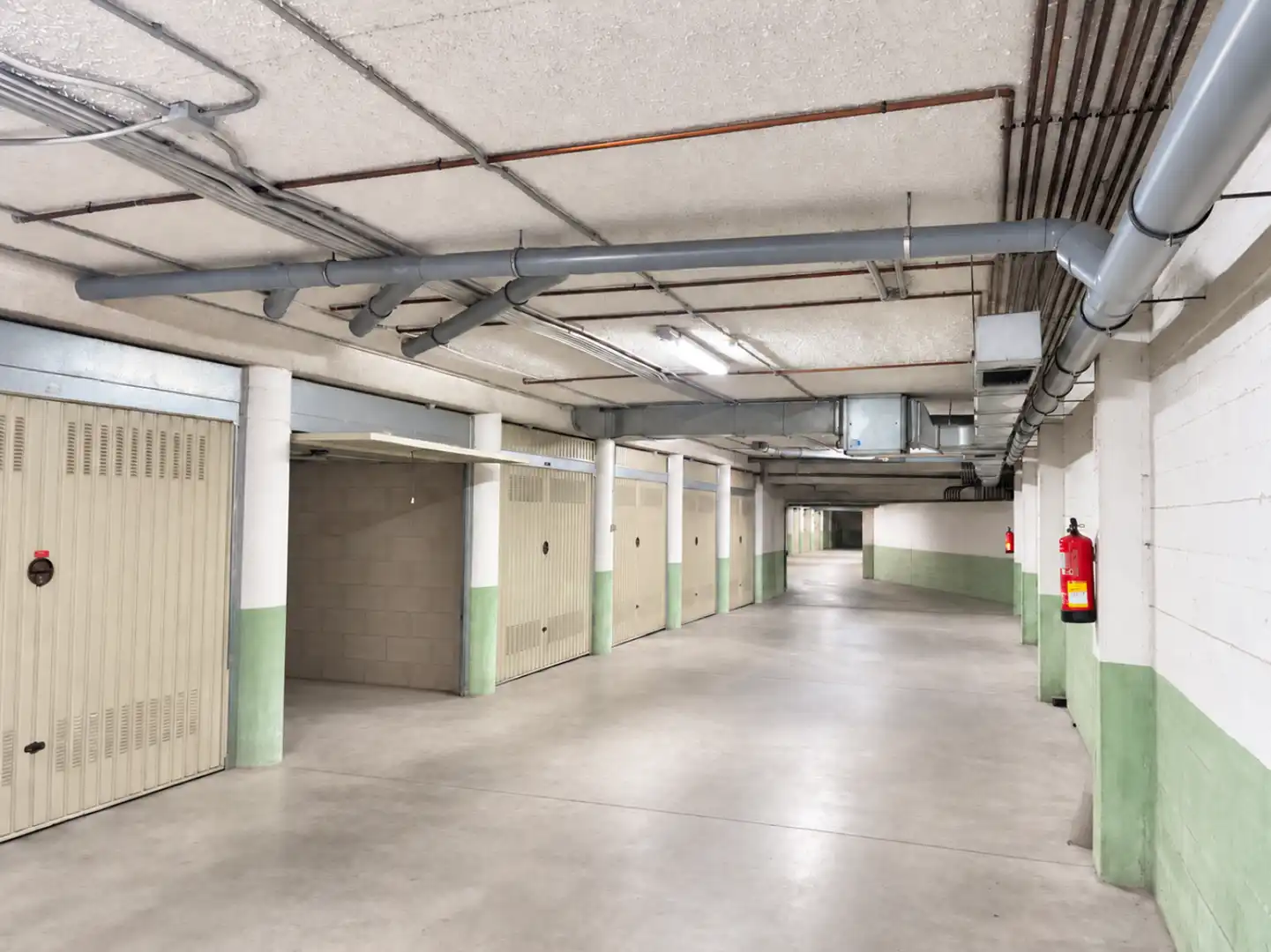 Parking of Flat for sale in Tanos