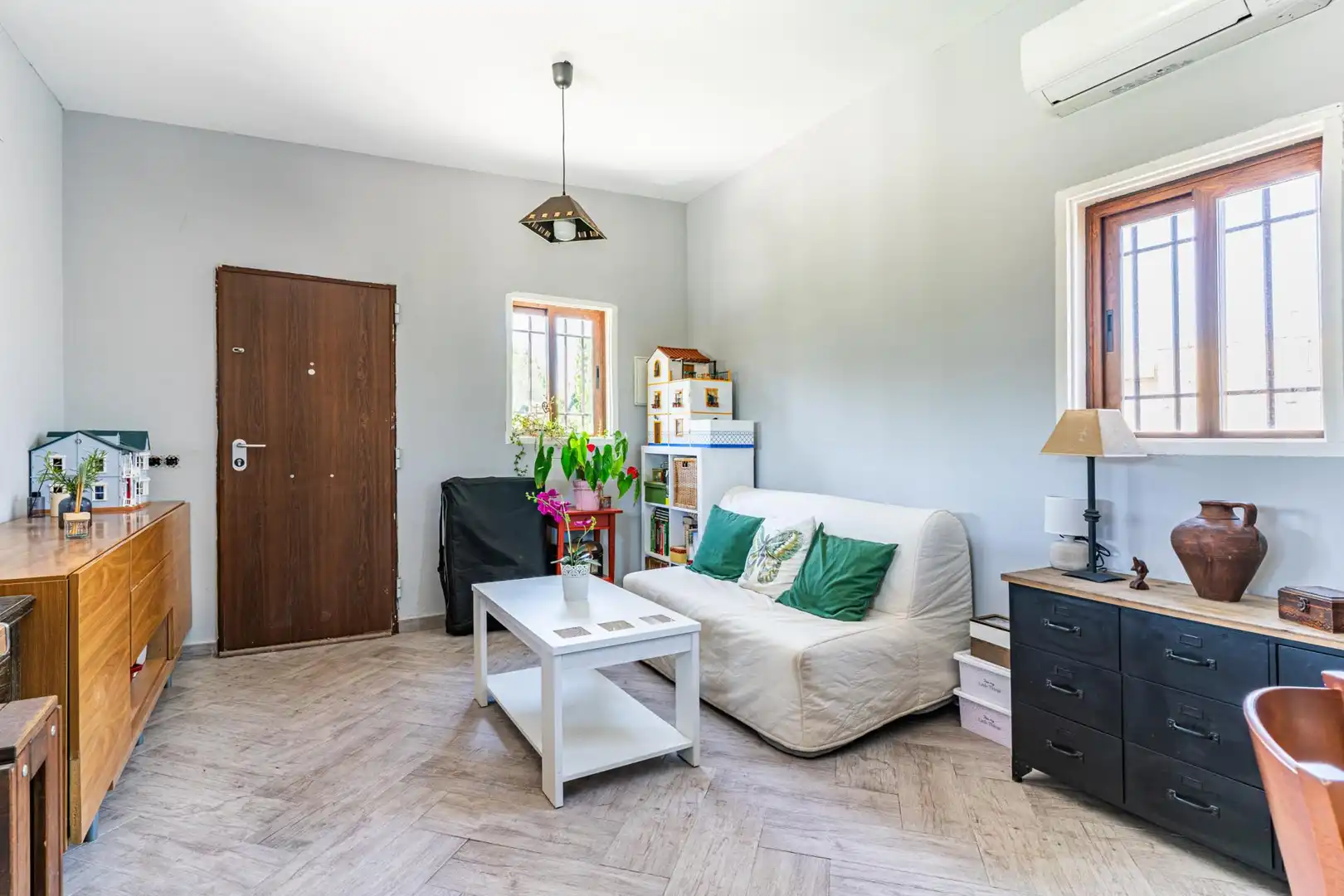 Living room of Houses for sale in Yuncos  with Air Conditioner, Heating and Private garden
