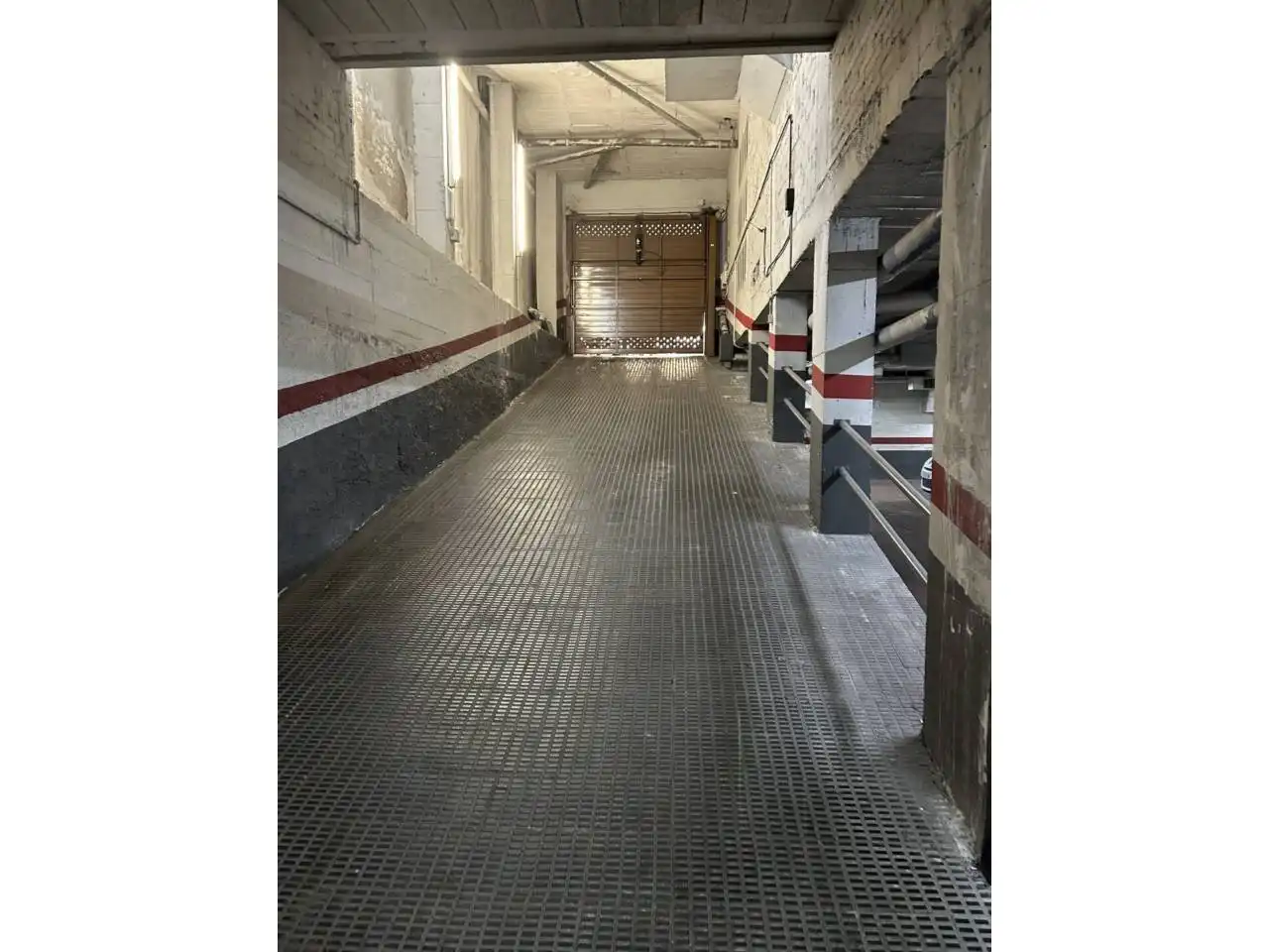 Individual with lift for sale in Calle consell de cent, imagen 6