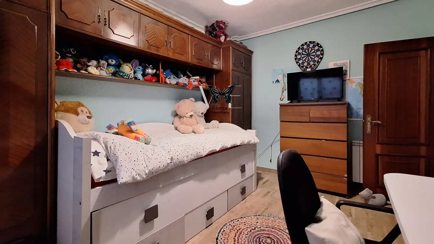 Bedroom of Flat for sale in Oviedo   with Heating, Storage room and Furnished