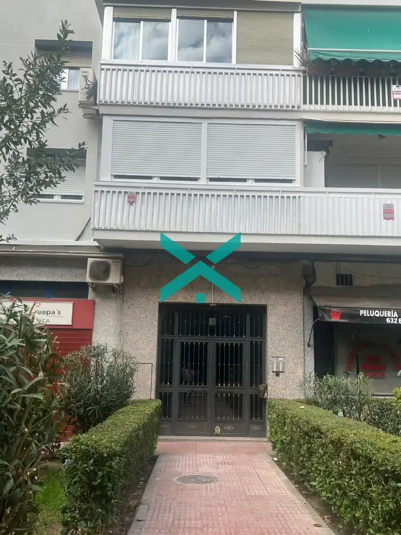 Außenansicht von Wohnung zum Verkauf in Móstoles mit Heizung