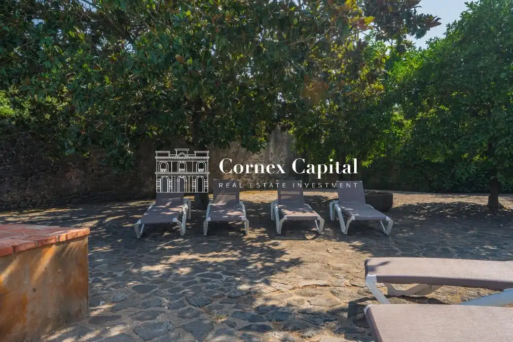 Country house zur Miete in Rupià mit Klimaanlage, Heizung und Privatgarten