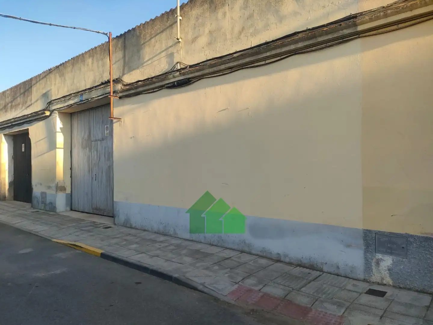 Nau industrial en venda a Montijo