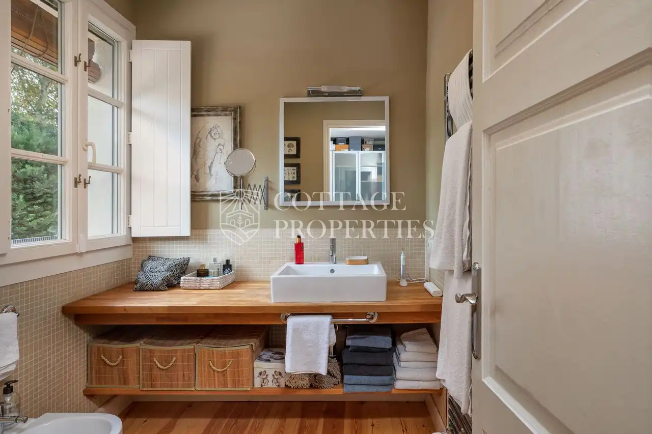 Baño de Finca rústica en venta en Torroella de Fluvià con Aire acondicionado, Jardín privado y Terraza
