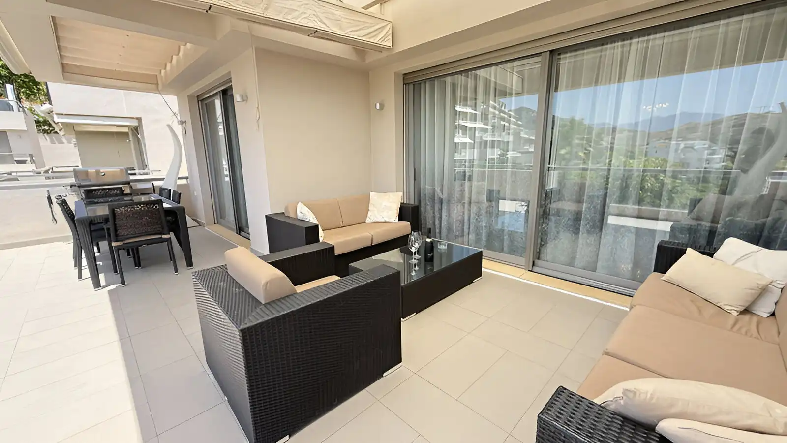 Apartament amb piscina en venda a Benahavís pueblo, imagen 11