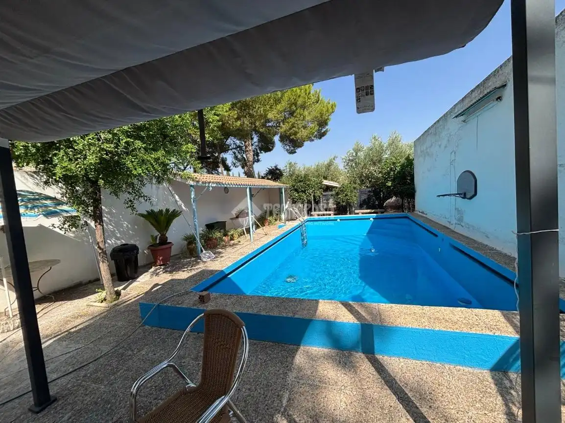 House with pool for sale in La Guardia de Jaén, imagen 2