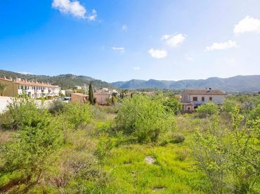 Rustikales Grundstück zum Verkauf in Calvià pueblo