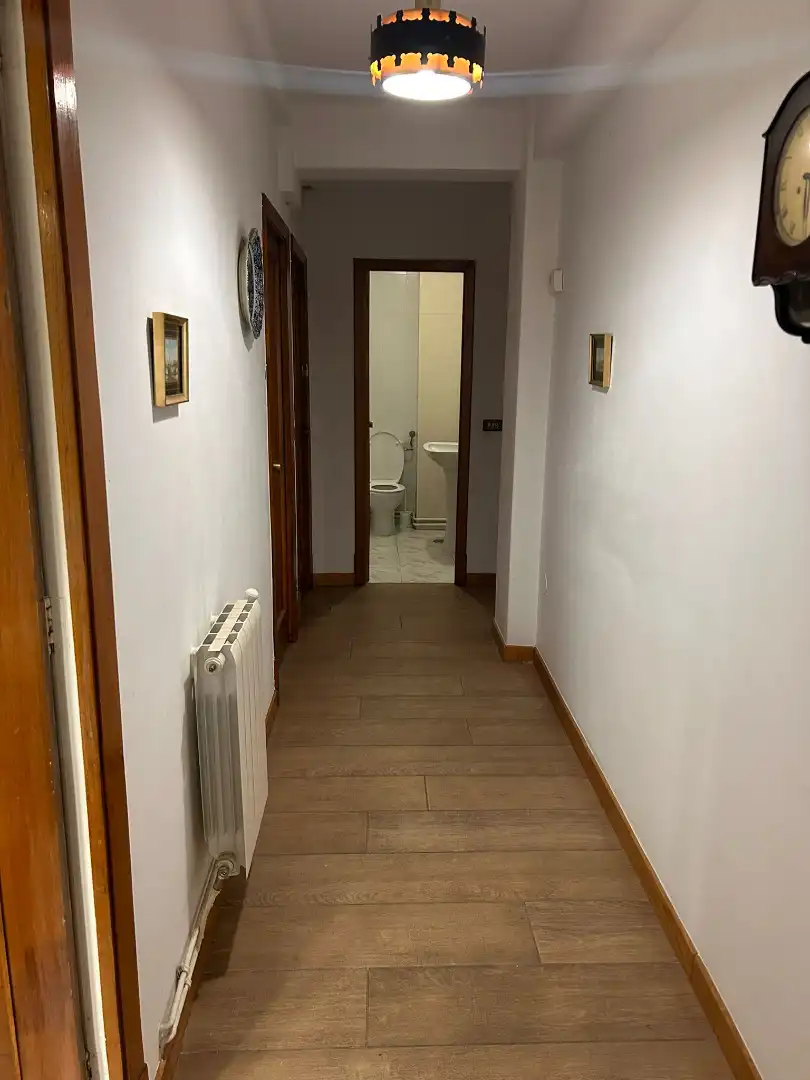 Piso en venta en Vigo  con Terraza, Trastero y Amueblado