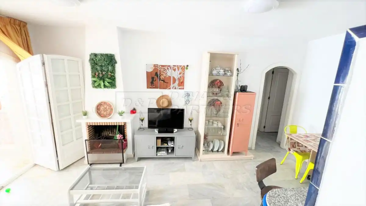 Living room of Flat for sale in Torrevieja  with Air Conditioner, Terrace and Furnished