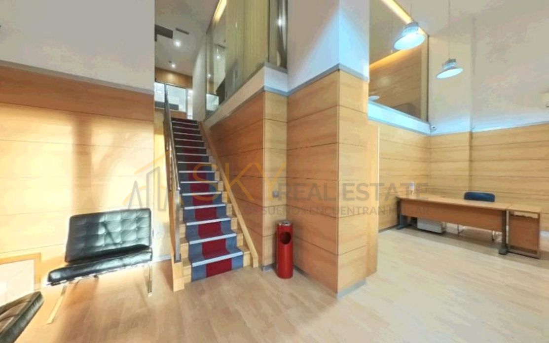 Premises for sale in  Madrid Capital  with Air Conditioner
