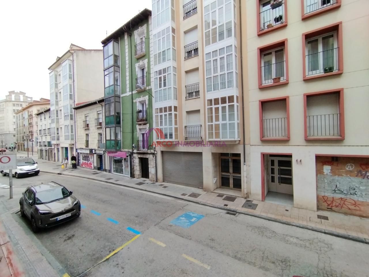 Vista exterior de Apartament en venda en Burgos Capital amb Calefacció, Parquet i Traster