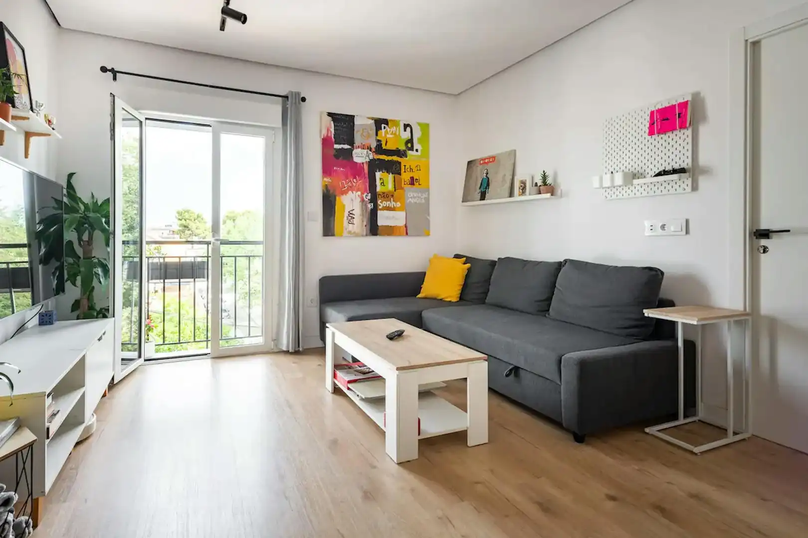 Sala de estar de Piso de alquiler en Sevilla con Aire acondicionado, Calefacción y Amueblado