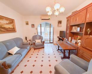 Living room of Flat for sale in  Madrid Capital  with Air Conditioner and Terrace