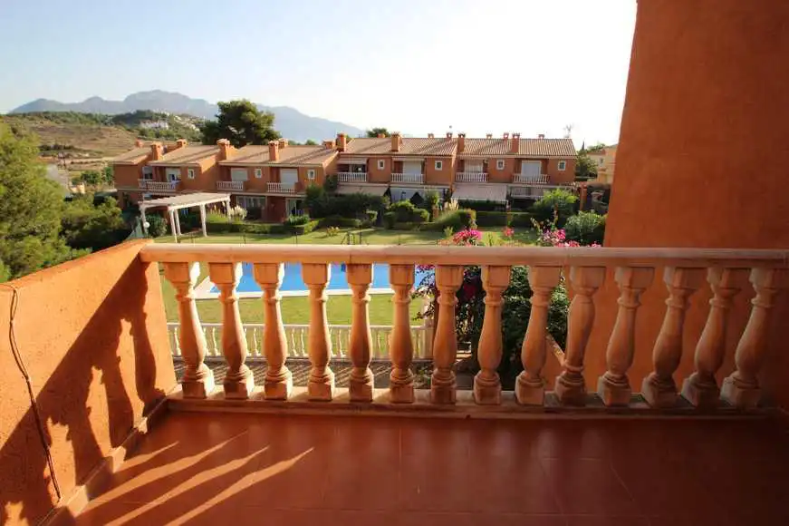 Jardí de Casa adosada en venda en L'Alfàs del Pi amb Aire condicionat, Terrassa i Balcó
