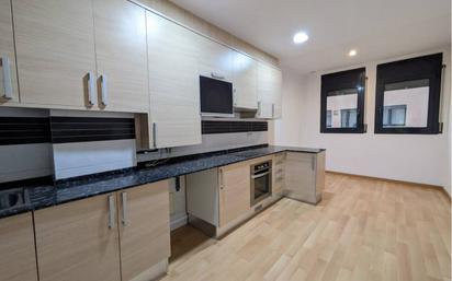 Kitchen of Flat for sale in Sant Sadurní d'Anoia  with Air Conditioner, Heating and Parquet flooring