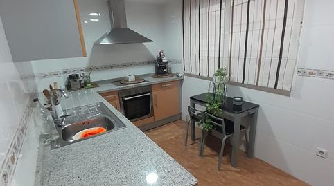 Foto 4 de Piso de alquiler en Calle Josefa Alonso Prieto "la Vinagra, Sta. Marina - San Andrés - San Pablo - San Lorenzo, Córdoba Capital