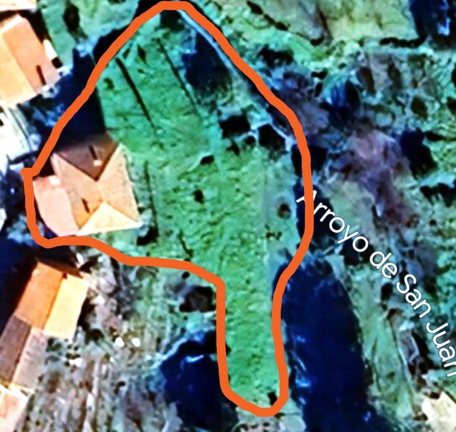 Country house for sale in Torre de Don Miguel