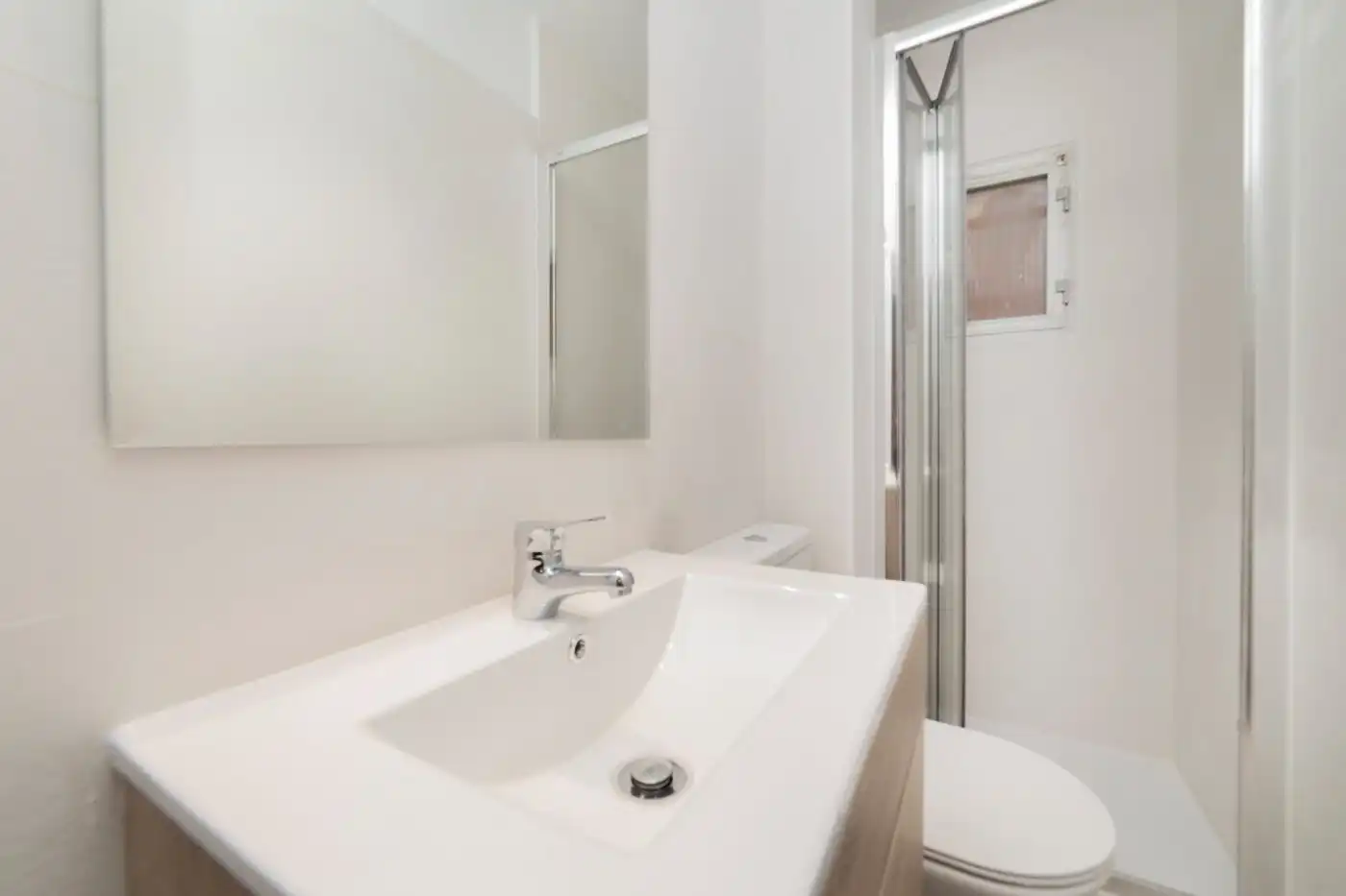 Bathroom of Flat for rent in Hortaleza