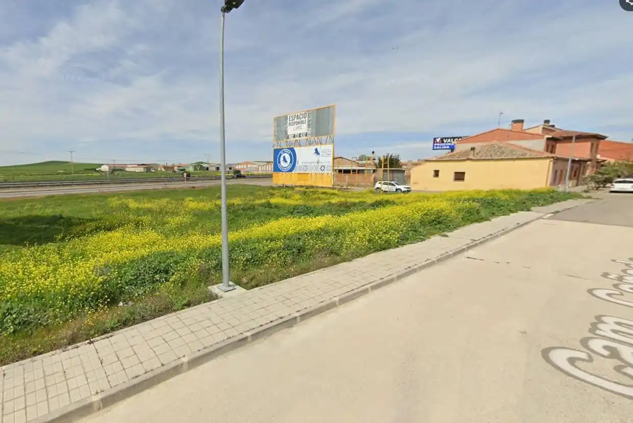 Residencial en venda en Ataquines, Valladolid